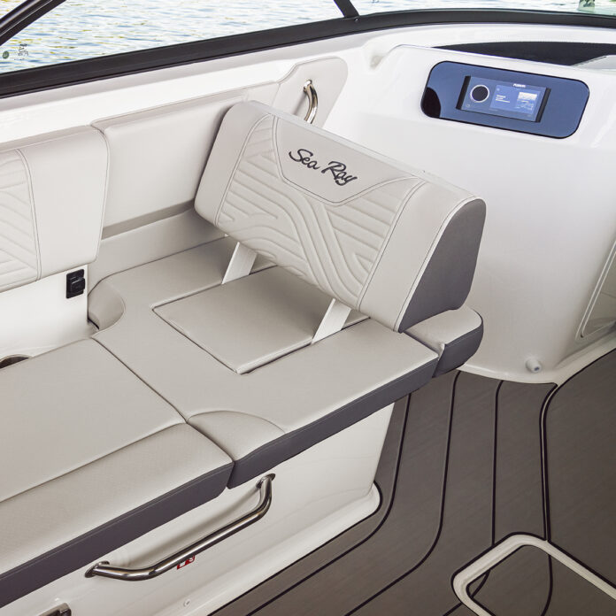 SDX 230 Surf port companion seat with convertible backrest