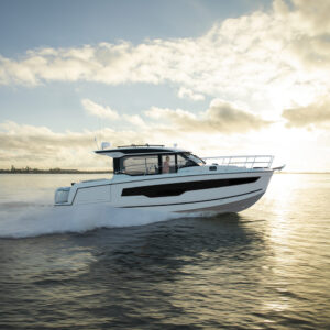 JEANNEAU Merry Fisher 1095 Coupe Series 2