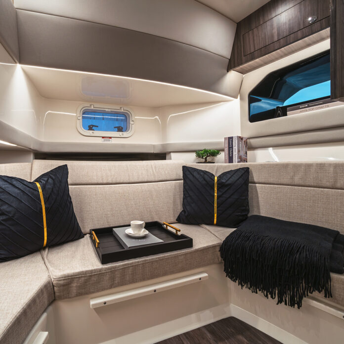 SLX 360 Outboard salon seating area